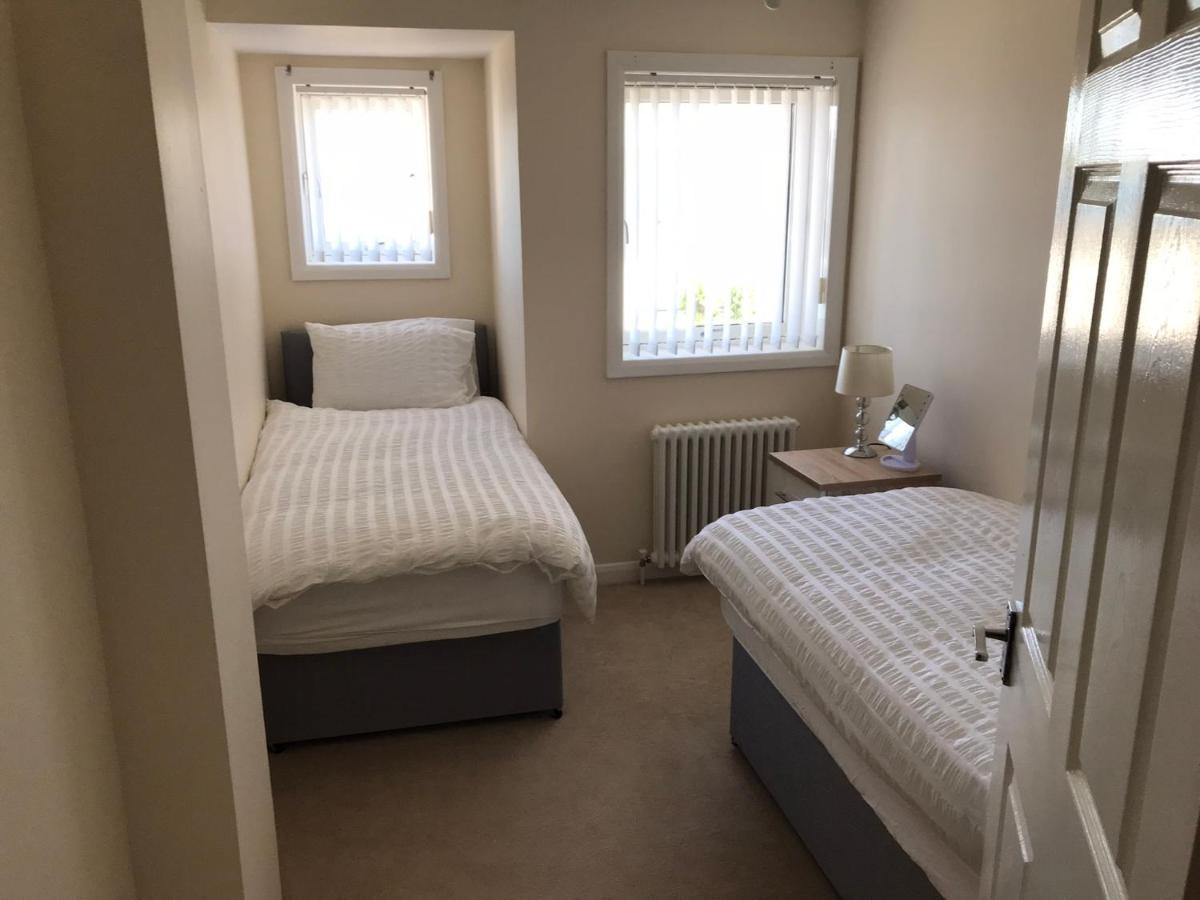 Beautiful 3-Bed Apartment In Gourock Exterior photo