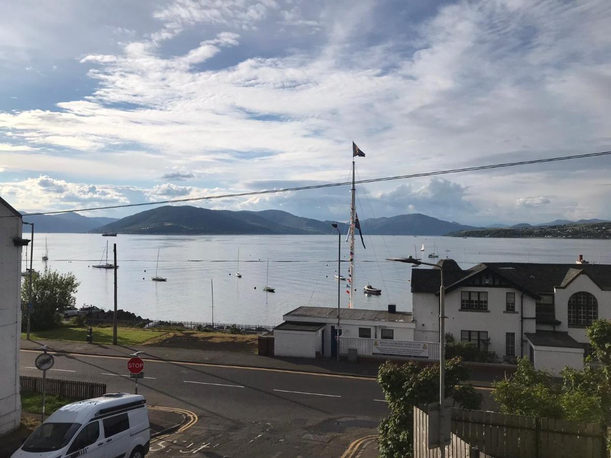 Beautiful 3-Bed Apartment In Gourock Exterior photo